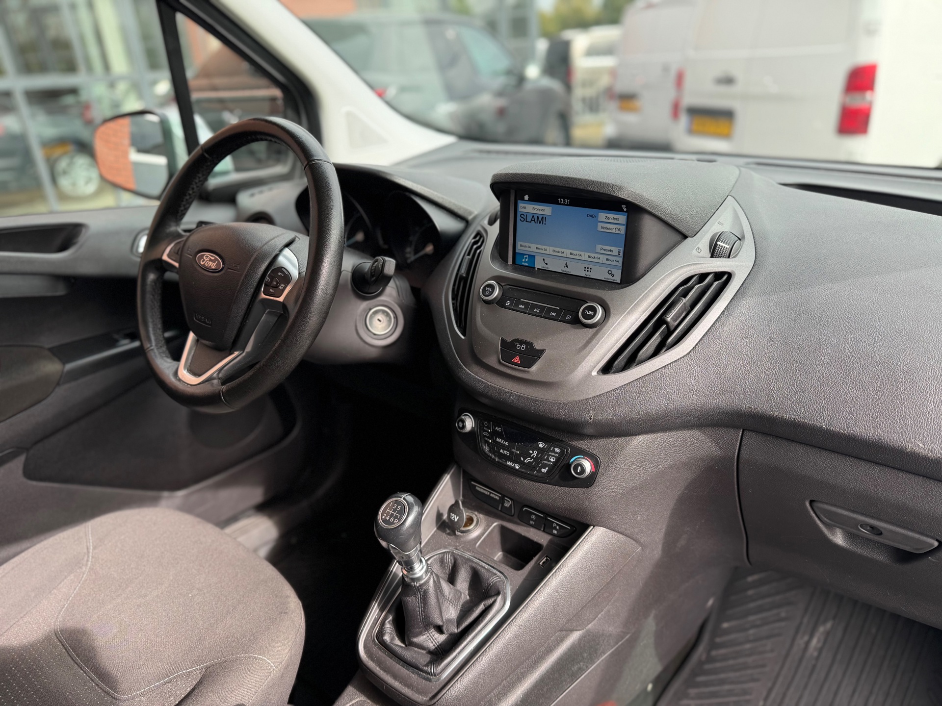 Foto van Ford Transit Courier