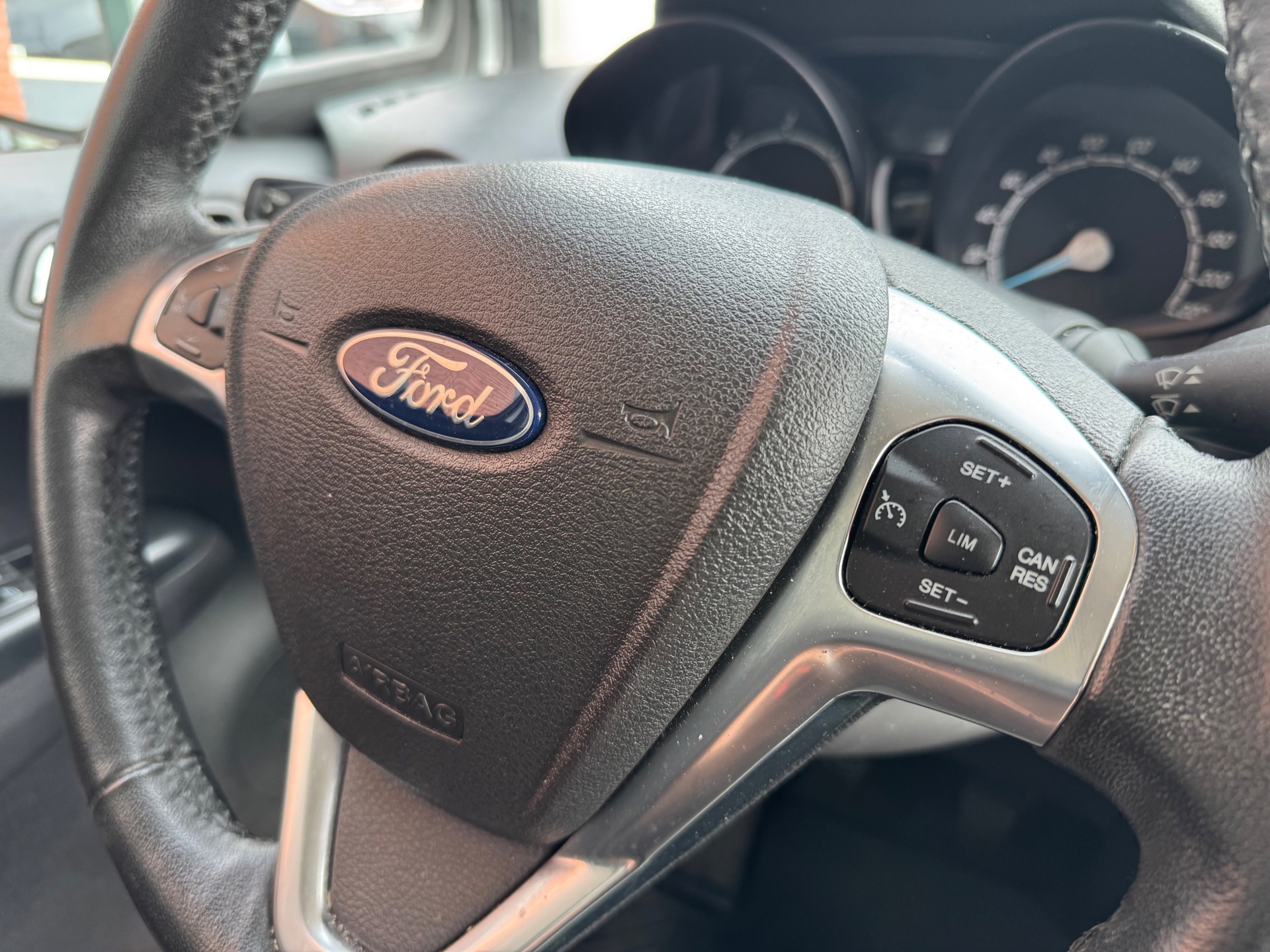 Foto van Ford Transit Courier