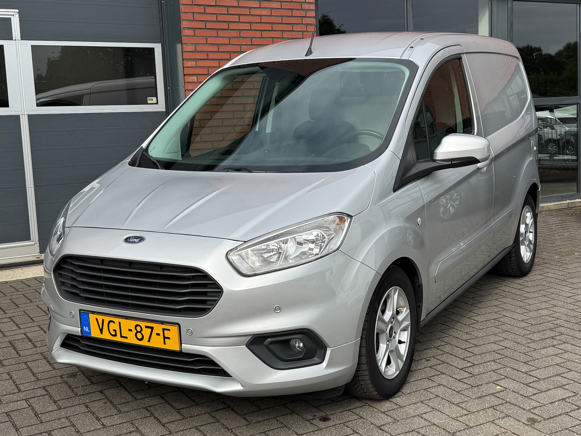 Foto van Ford Transit Courier