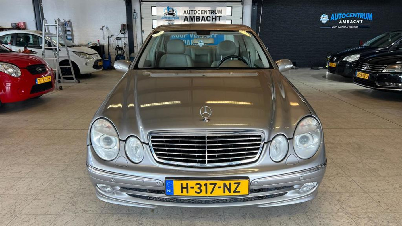 Foto van Mercedes-Benz E 350 4Matic