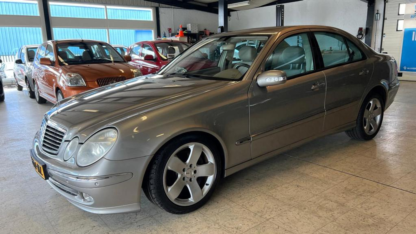 Foto van Mercedes-Benz E 350 4Matic