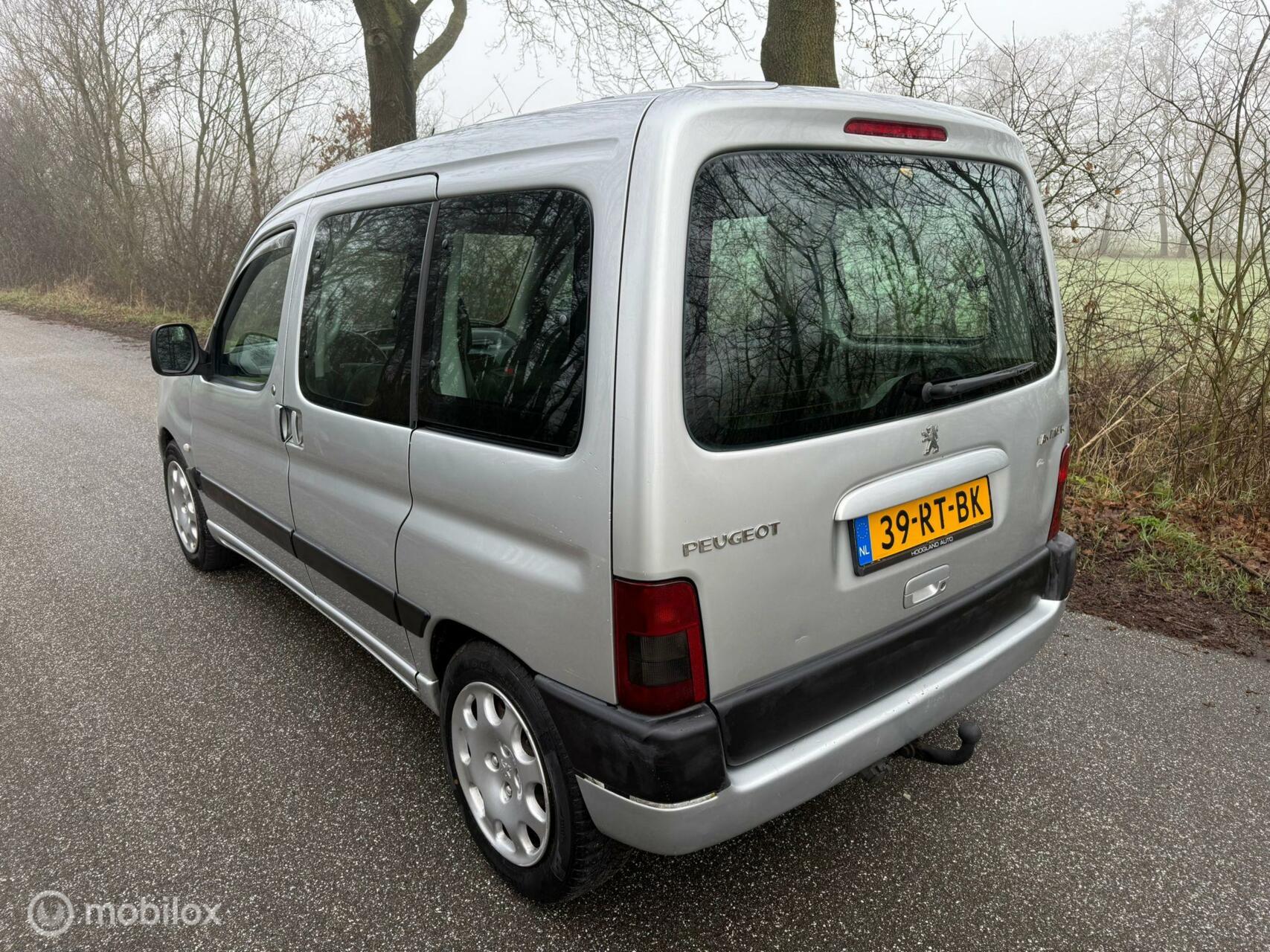 Foto van Peugeot Partner MPV