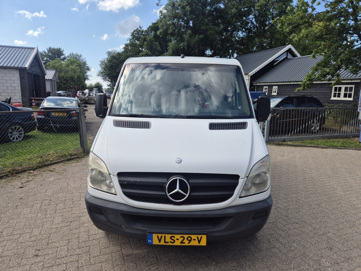 Foto van Mercedes-Benz 906 Ac 30