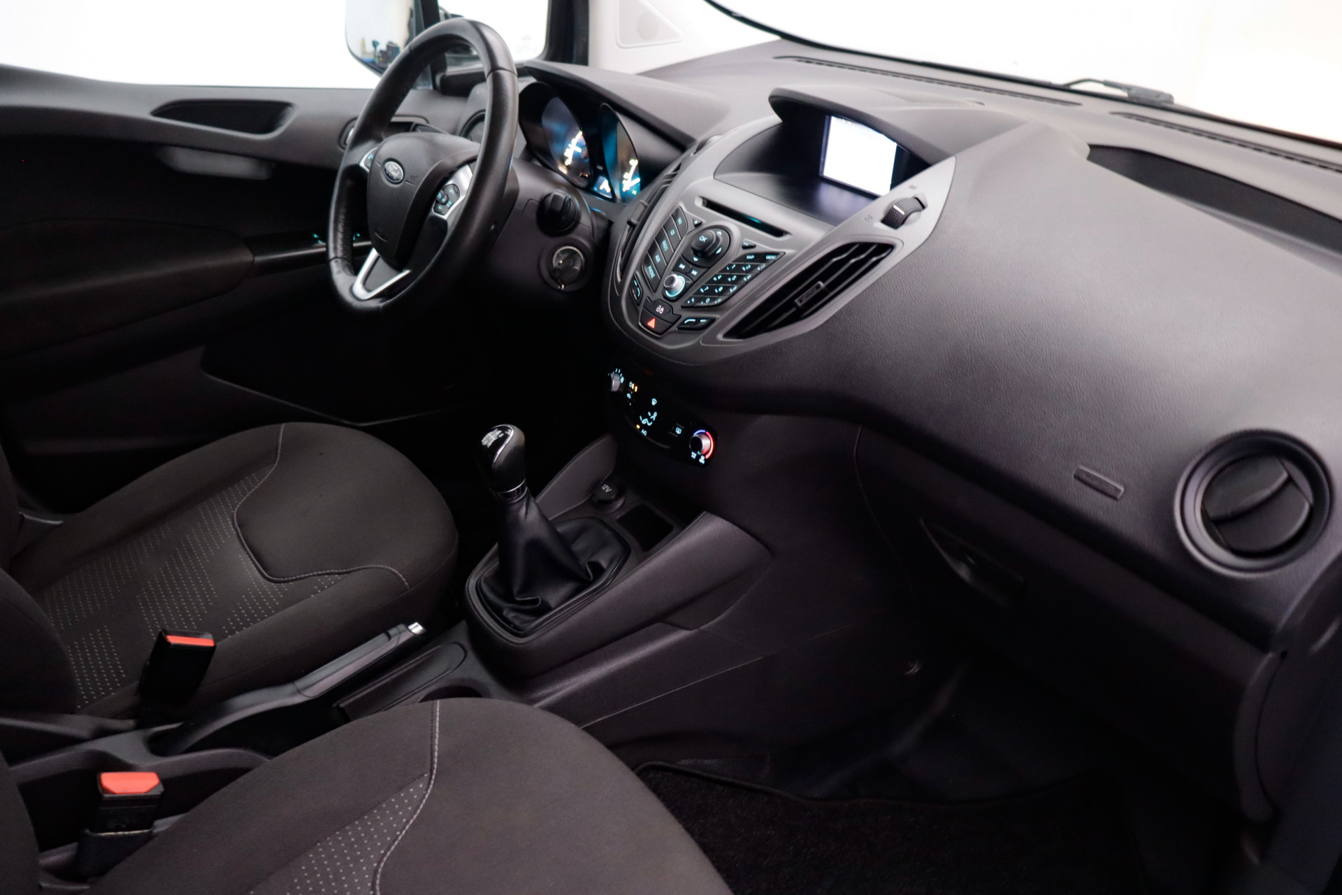 Foto van Ford Transit Courier