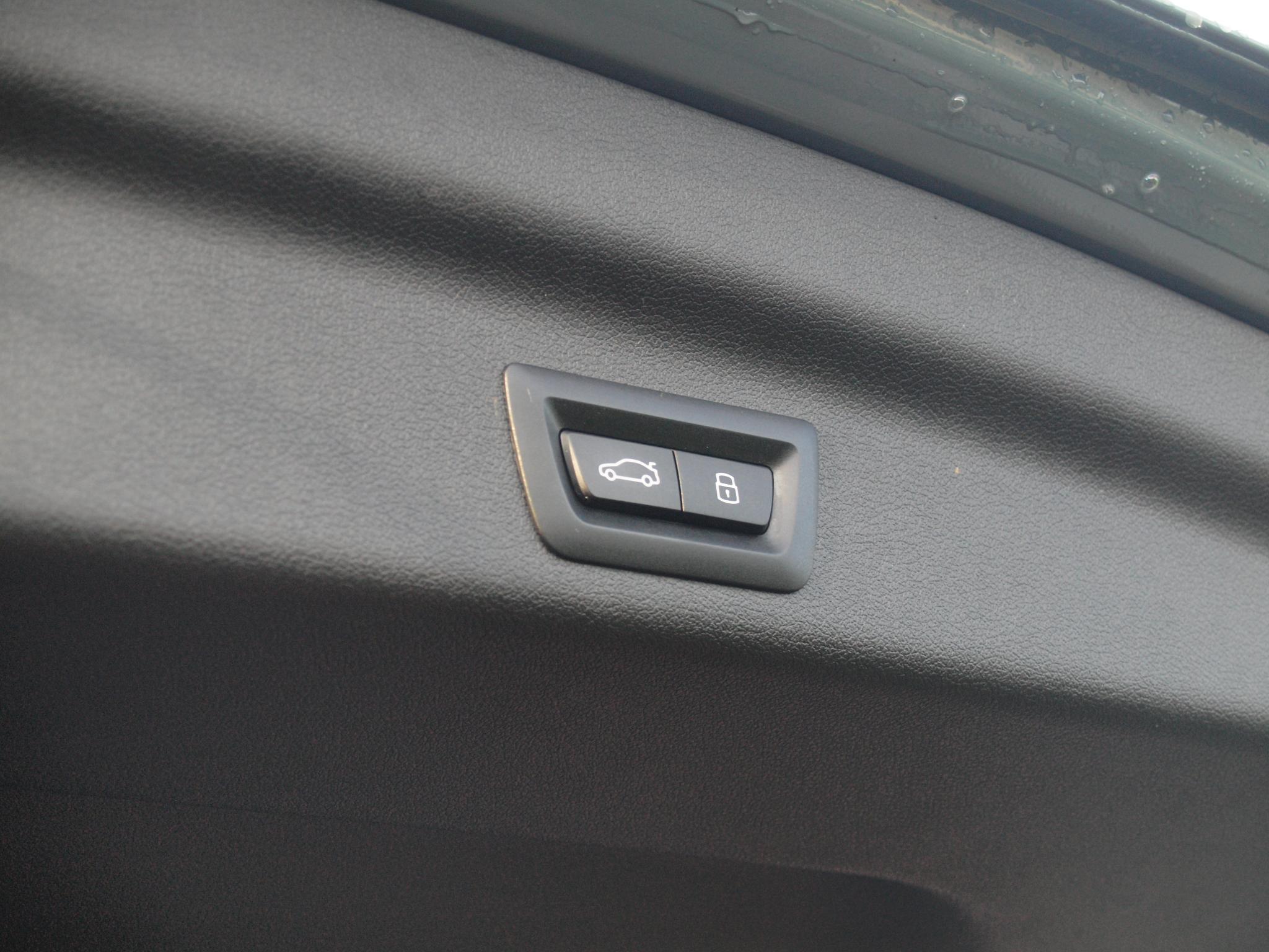 Foto van BMW X1 sDrive 18i