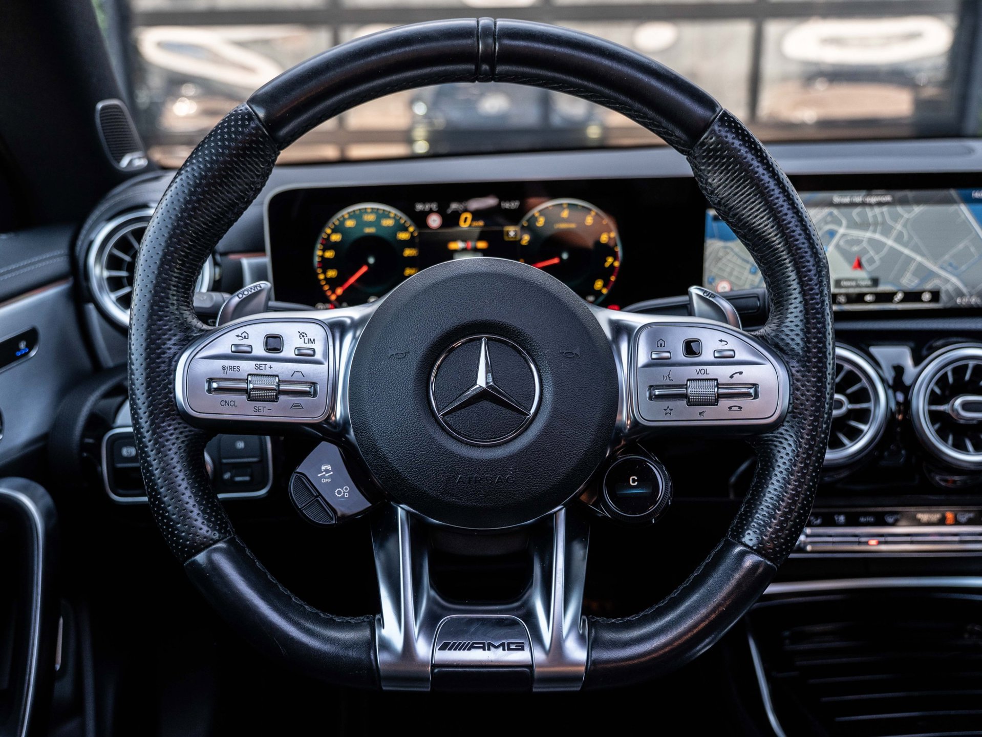 Foto van Mercedes-Benz AMG Cla 35