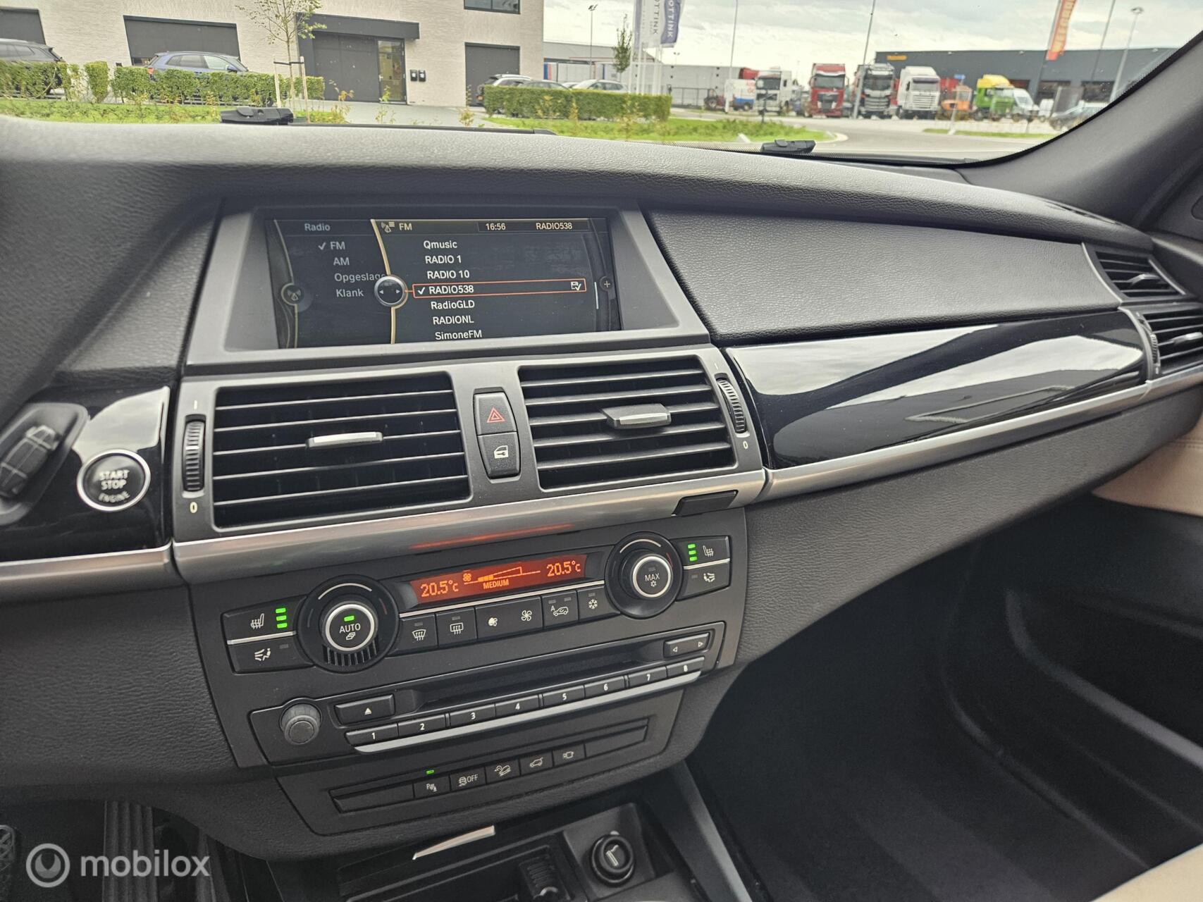 Foto van BMW X5 Xdrive35i