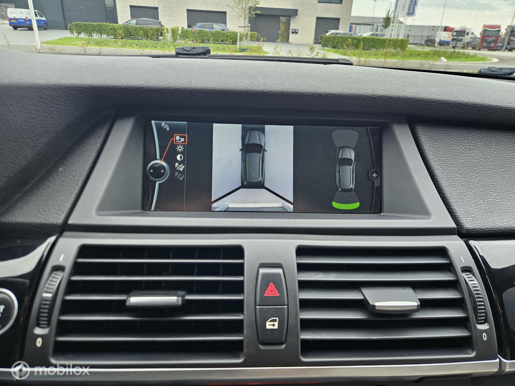 Foto van BMW X5 Xdrive35i