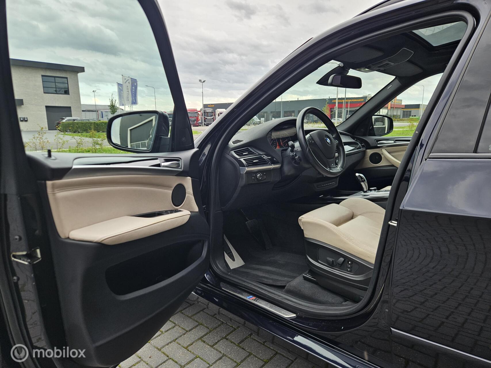 Foto van BMW X5 Xdrive35i