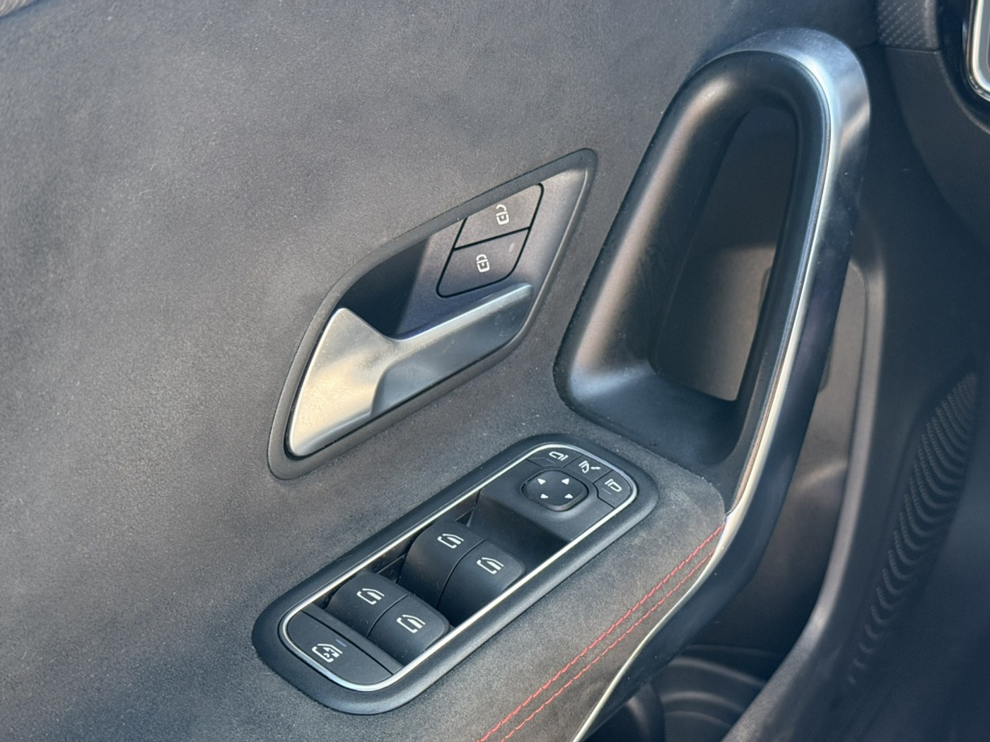 Foto van Mercedes-Benz A 250 E