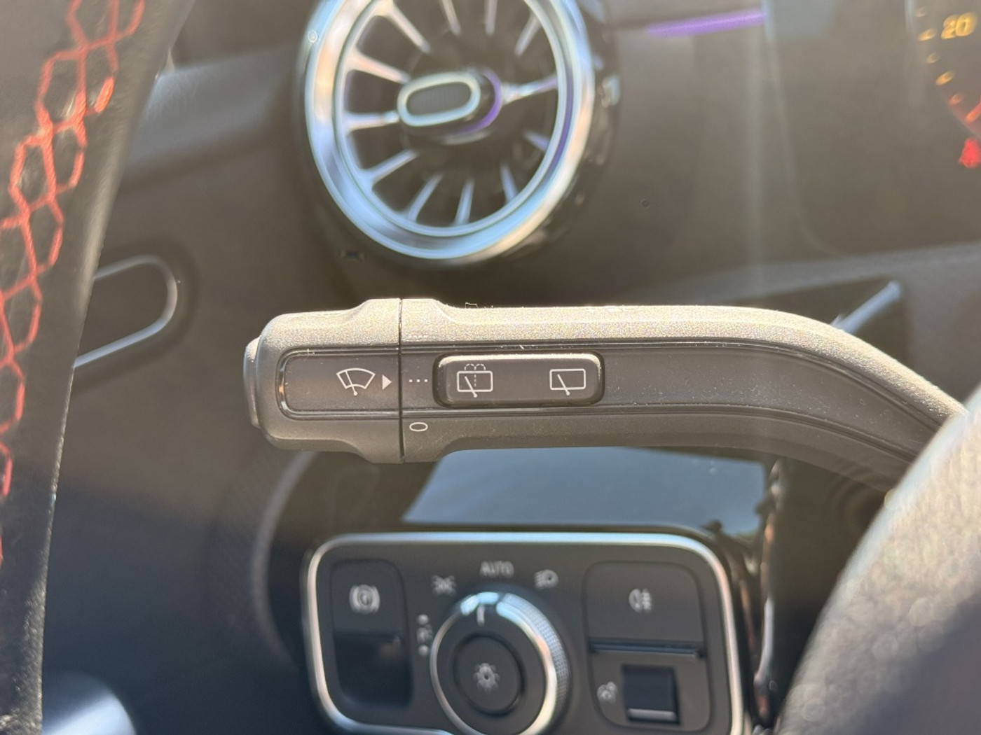 Foto van Mercedes-Benz A 250 E