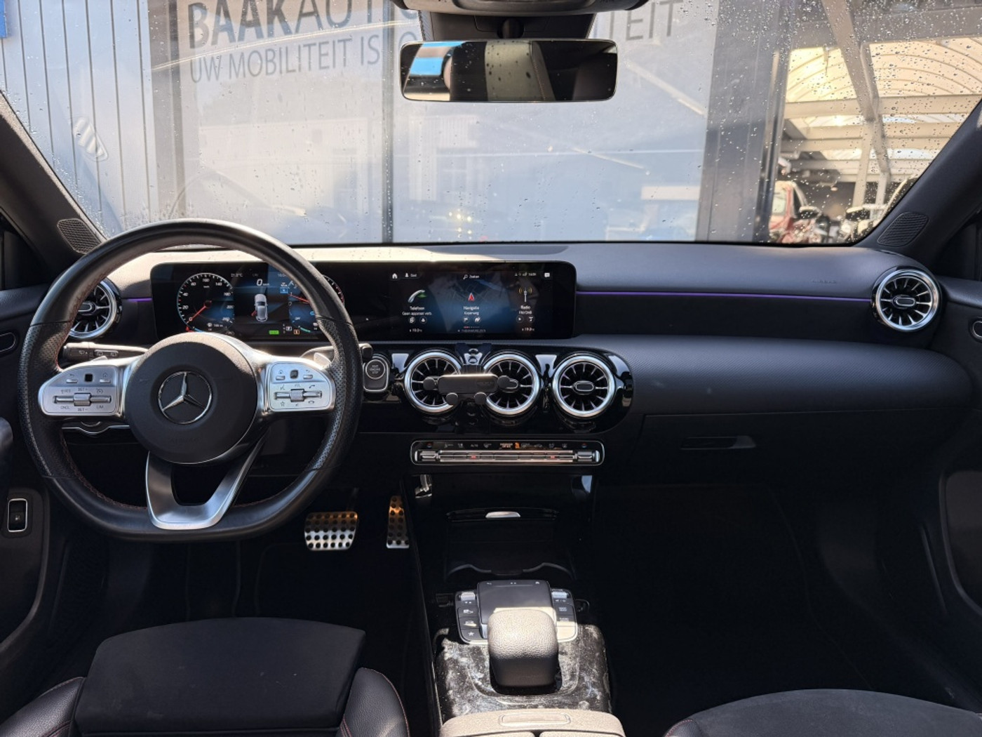 Foto van Mercedes-Benz A 250 E