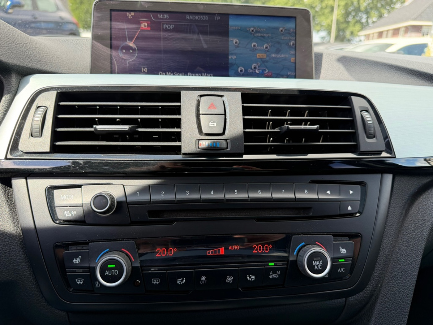 Foto van BMW 330d