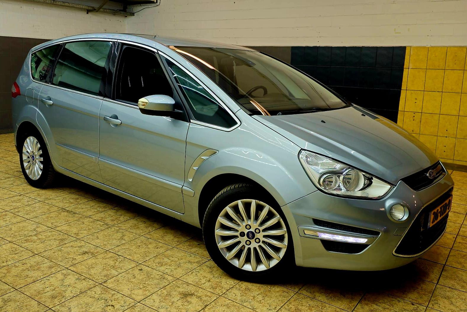 Foto van Ford S-max