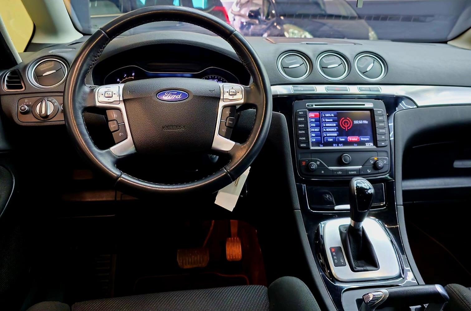 Foto van Ford S-max