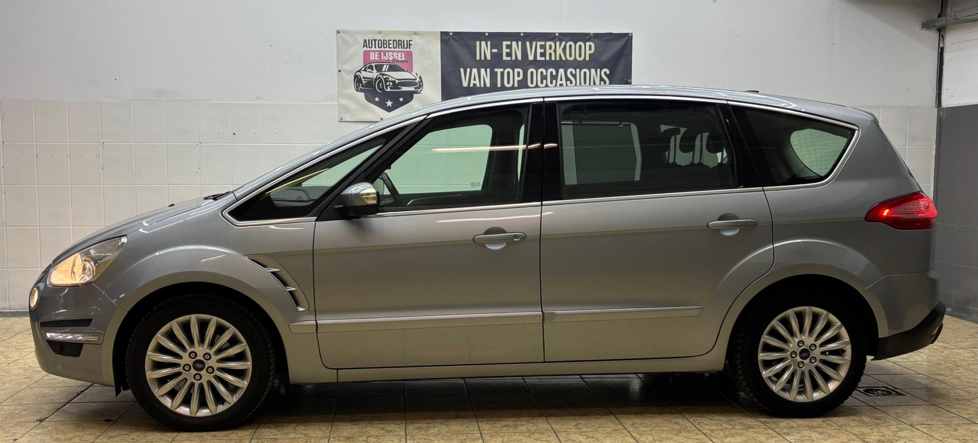 Foto van Ford S-max