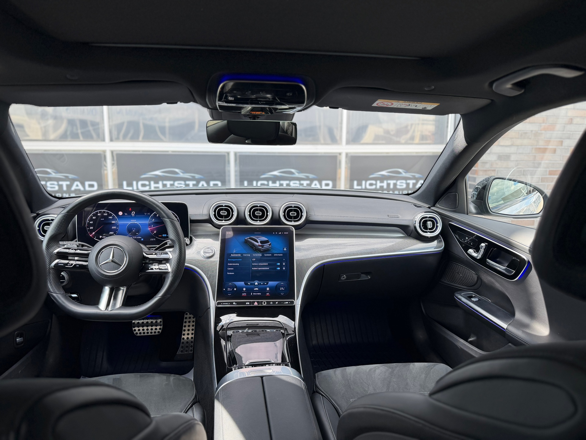 Foto van Mercedes-Benz C 200