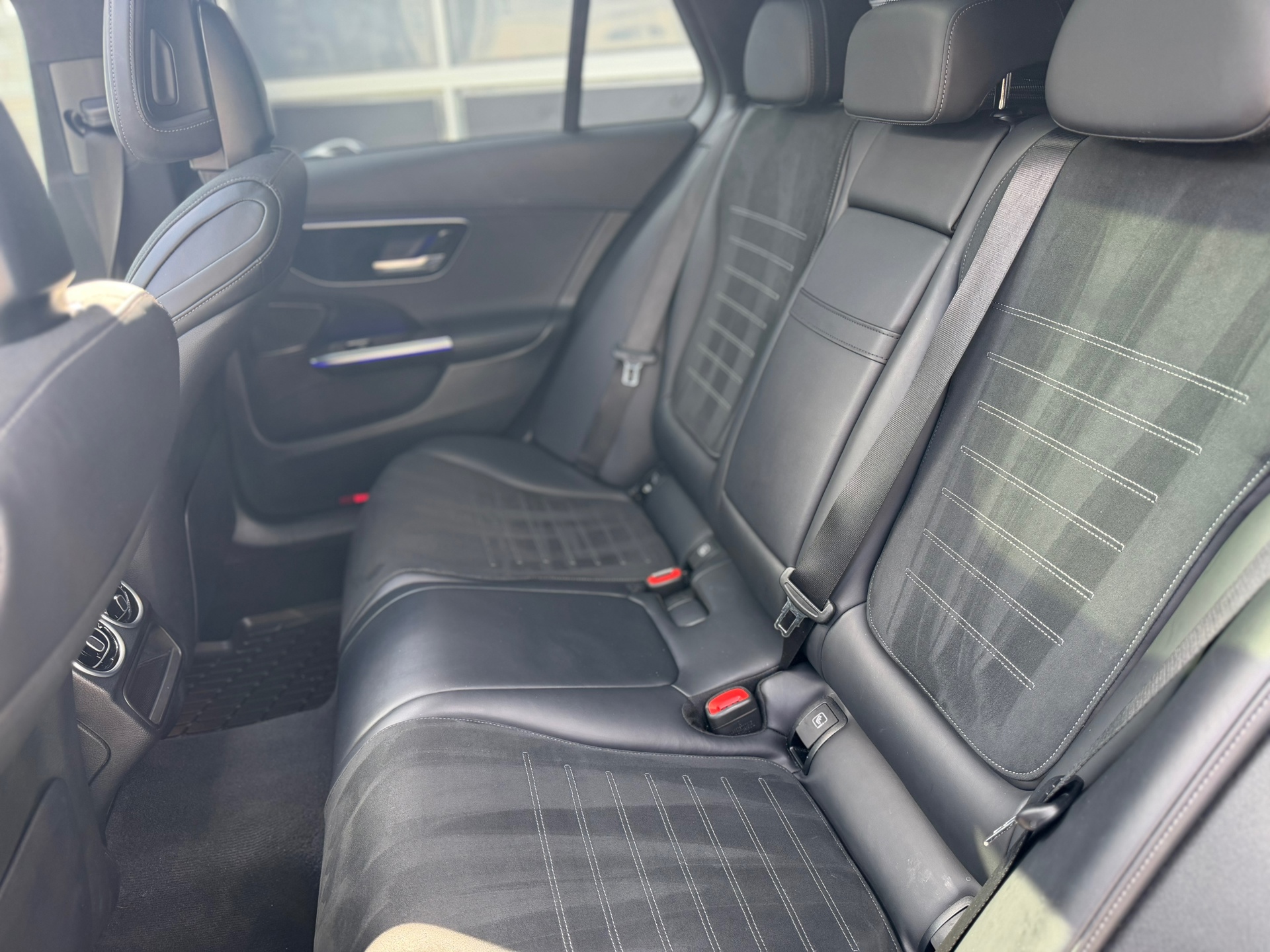 Foto van Mercedes-Benz C 200