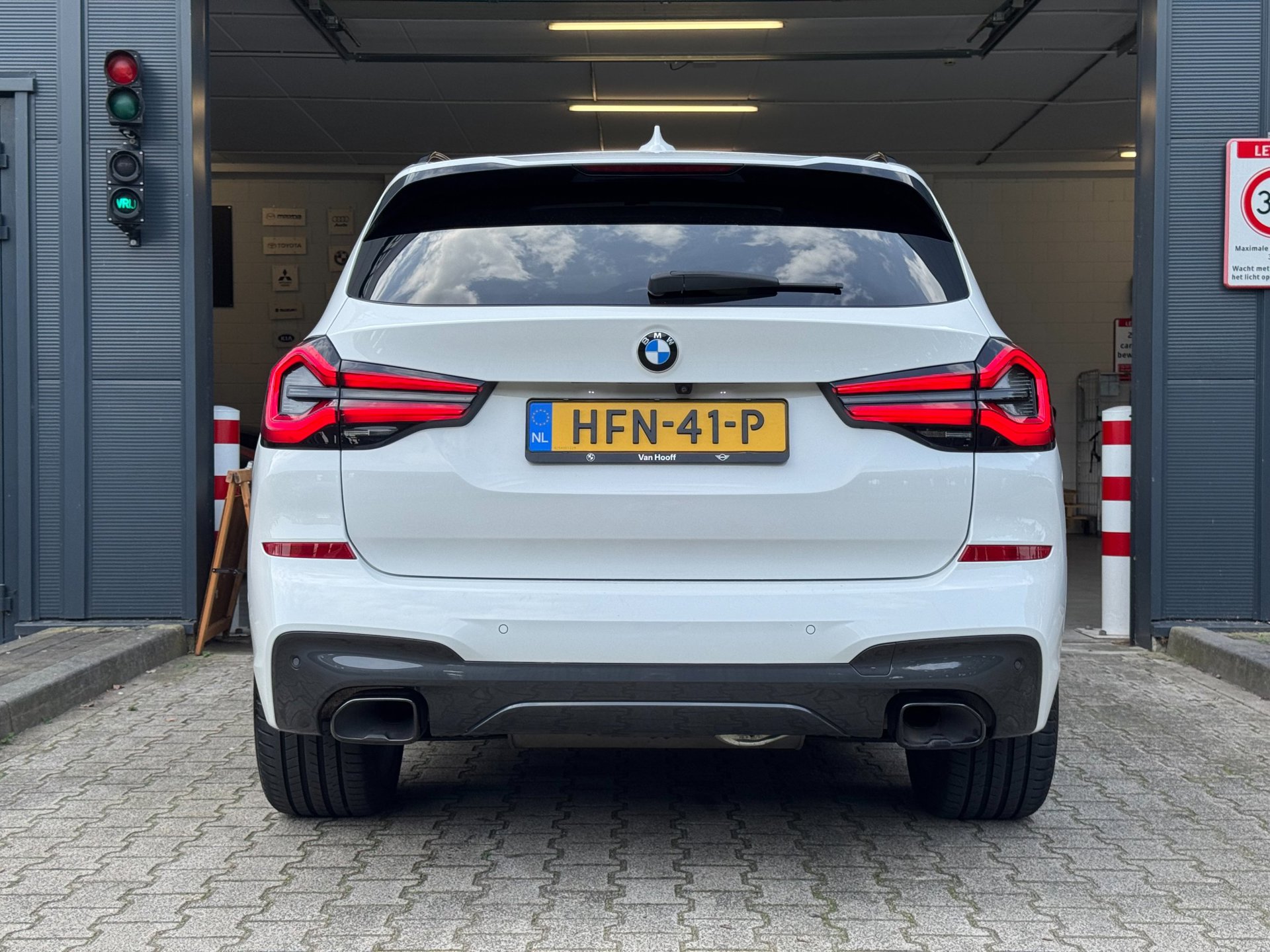 Foto van BMW X3 M40i