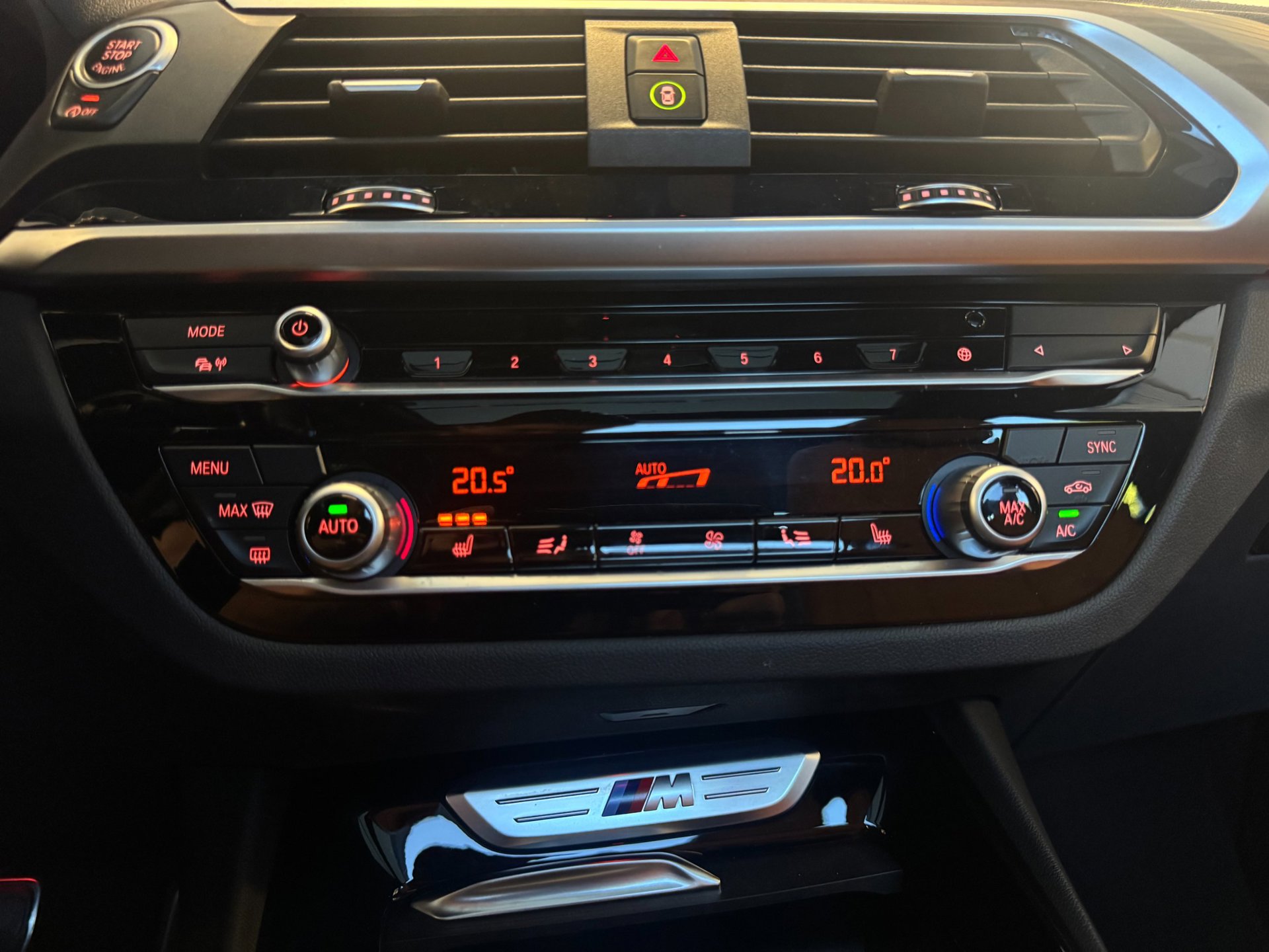 Foto van BMW X3 M40i