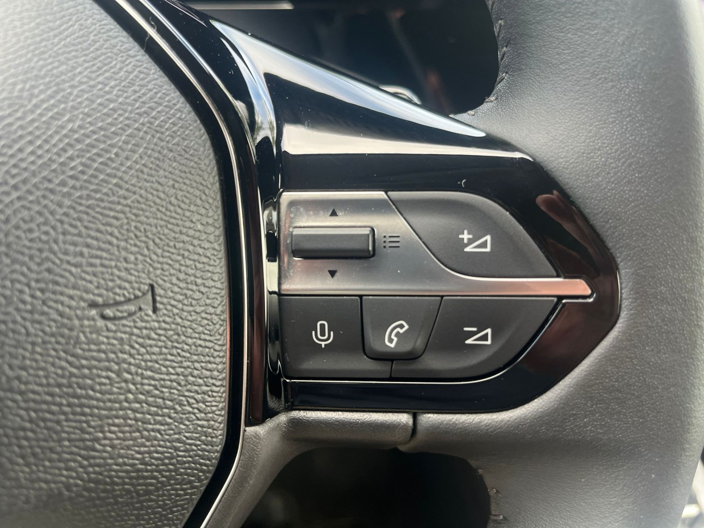 Foto van Peugeot 408