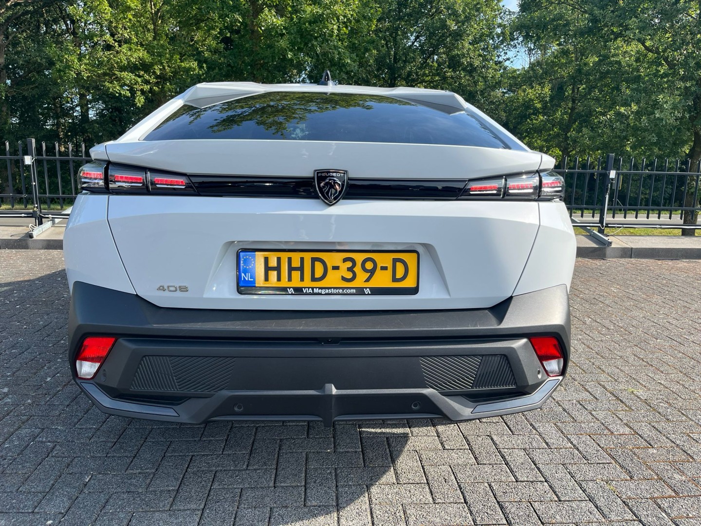 Foto van Peugeot 408