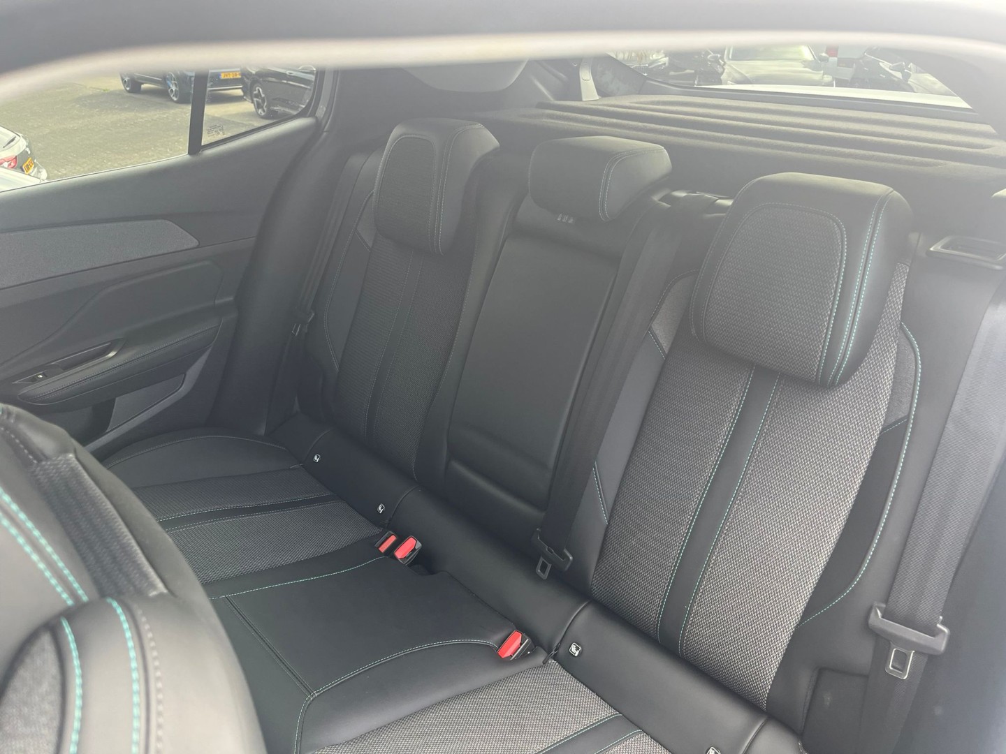 Foto van Peugeot 408