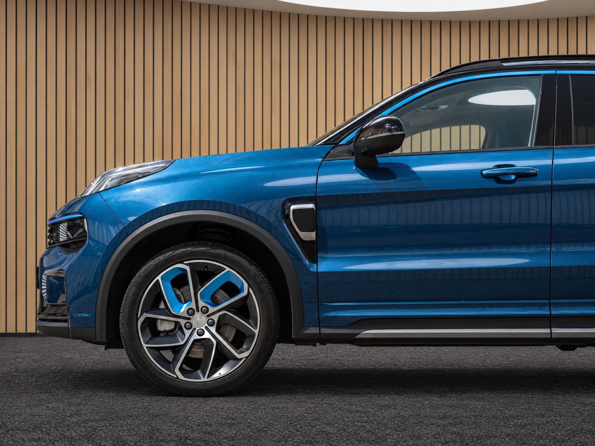 Foto van Lynk&co LYNK & Co 01