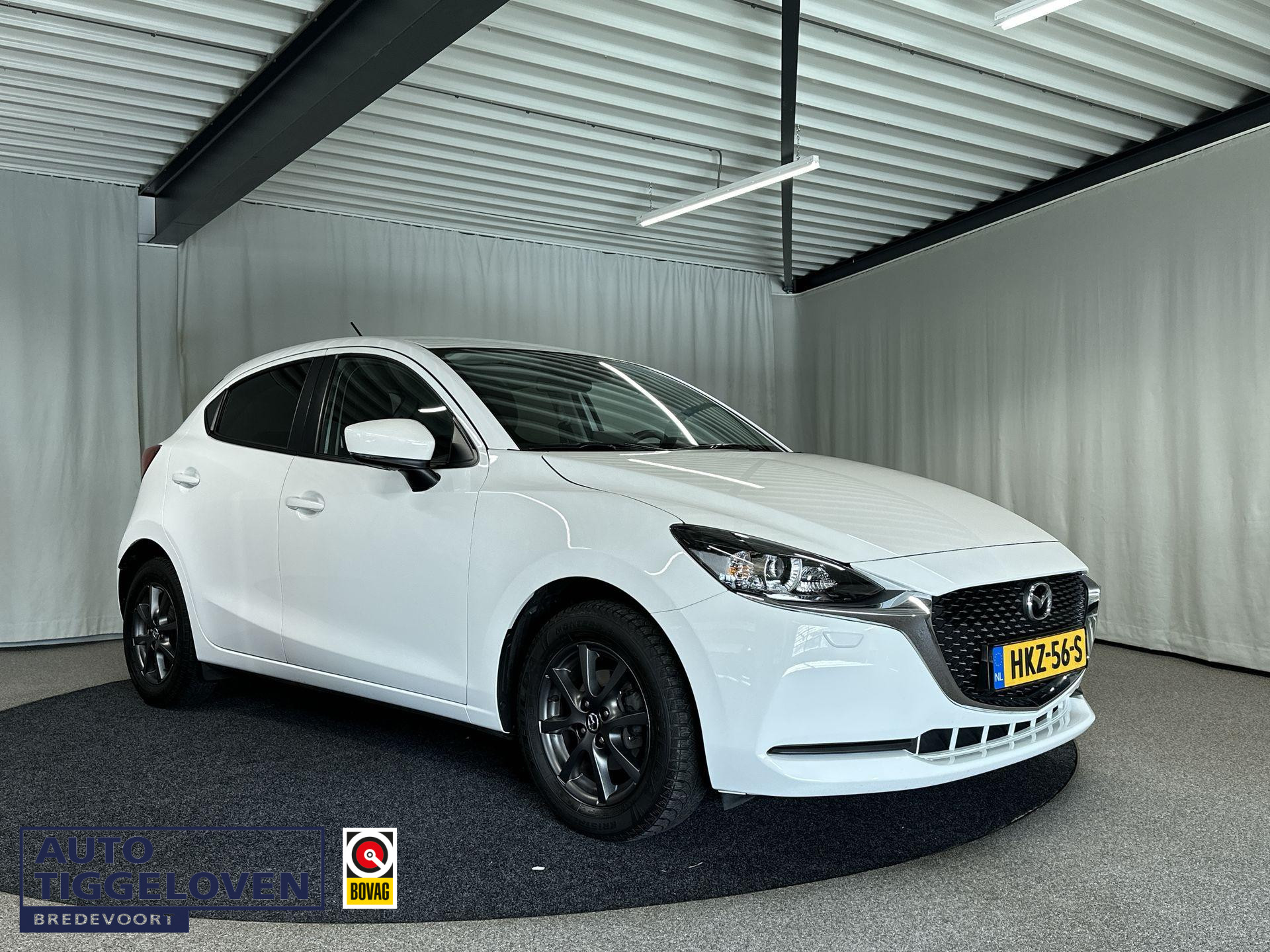 Mazda Mazda2 1.5 Skyactiv-G Luxury 2023 - voorkant