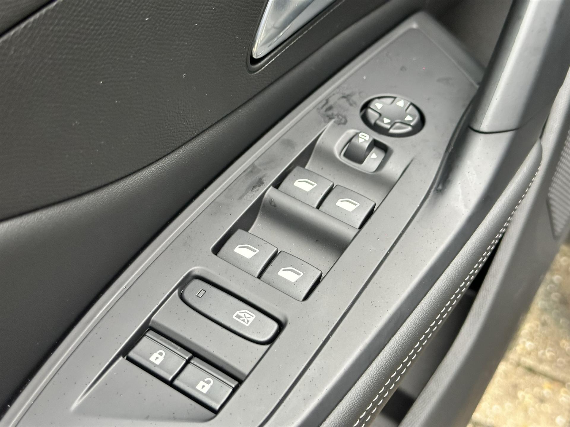 Foto van Peugeot 408