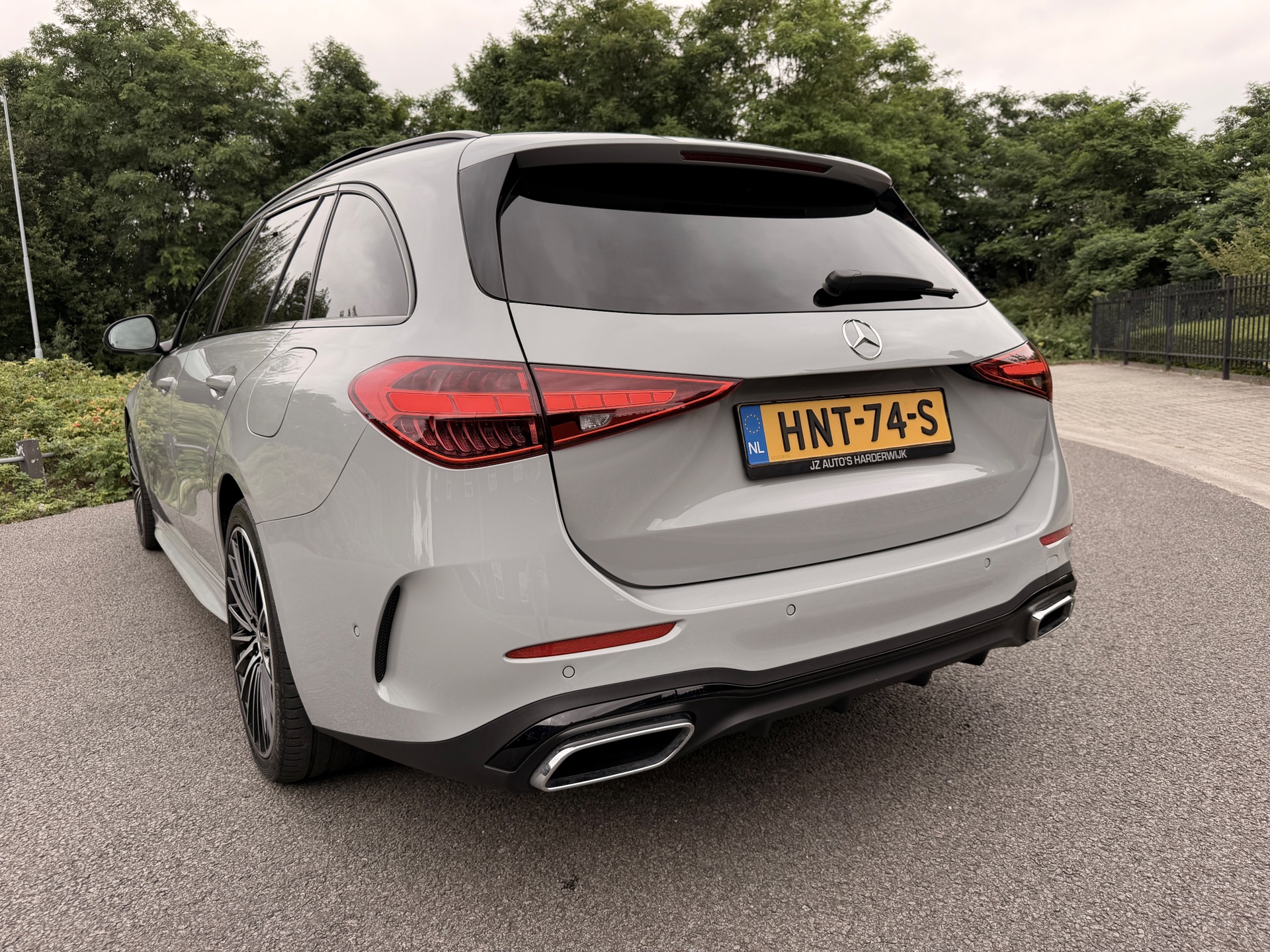 Foto van Mercedes-Benz C 300 E