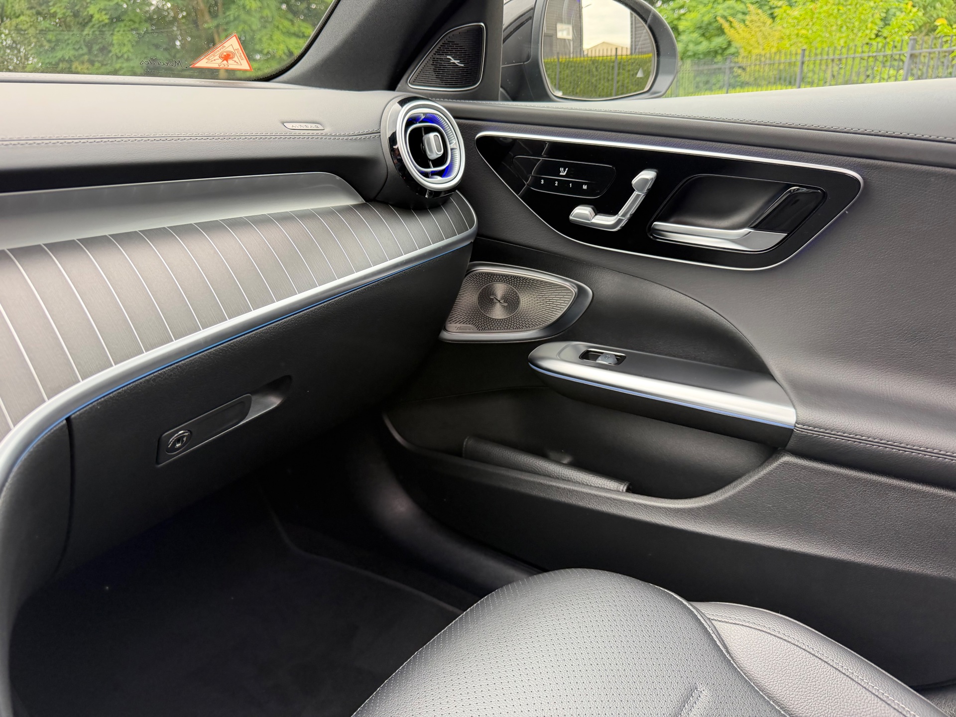 Foto van Mercedes-Benz C 300 E