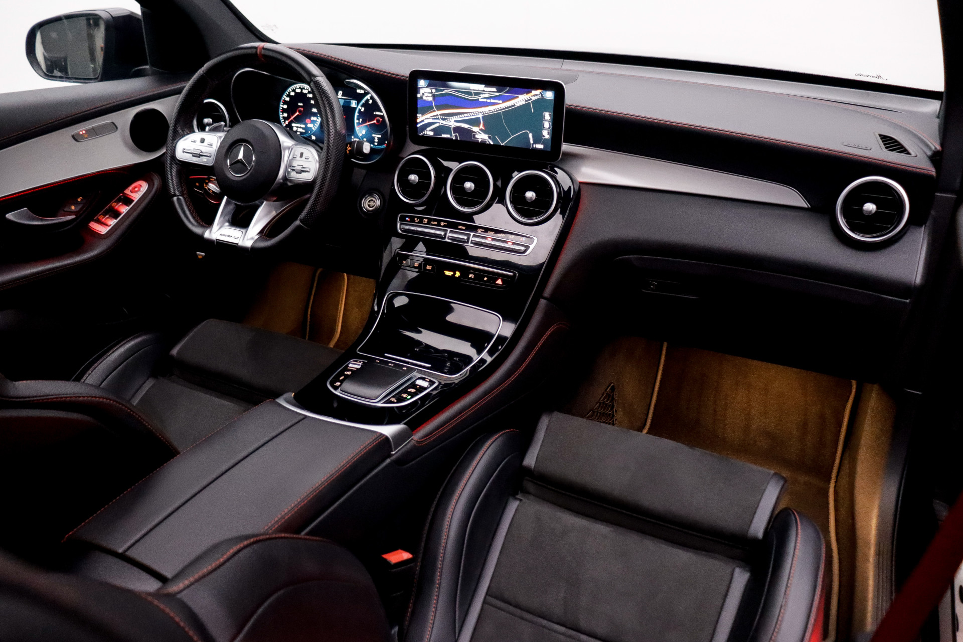 Foto van Mercedes-Benz AMG GLC 43 4Matic