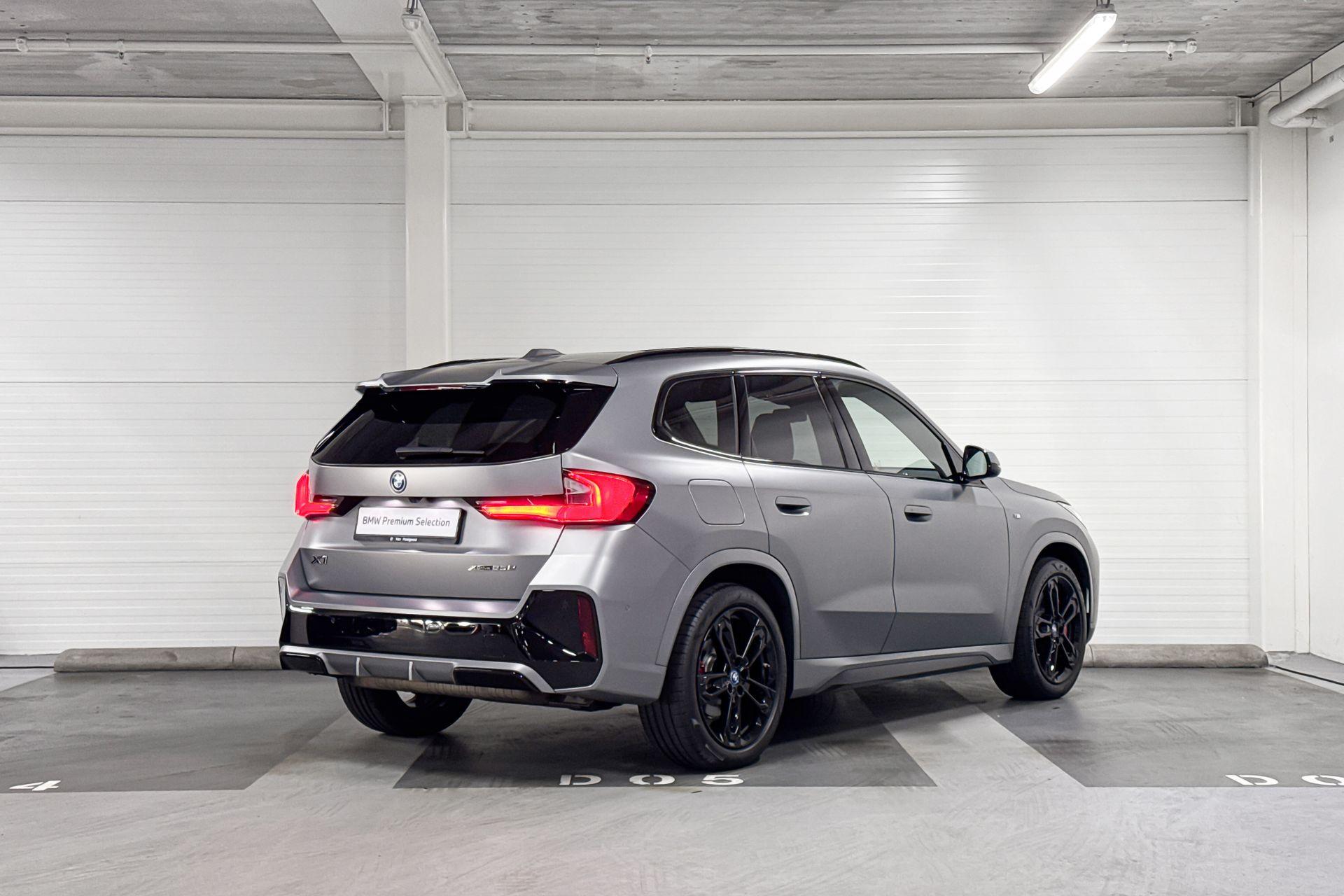Foto van BMW X1 Xdrive25e