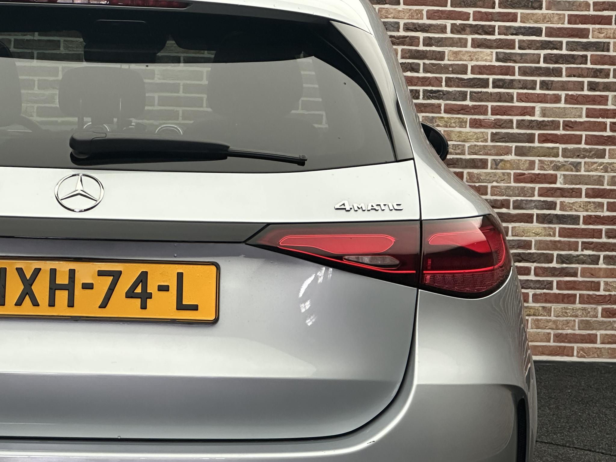 Foto van Mercedes-Benz GLC 400 E 4Matic