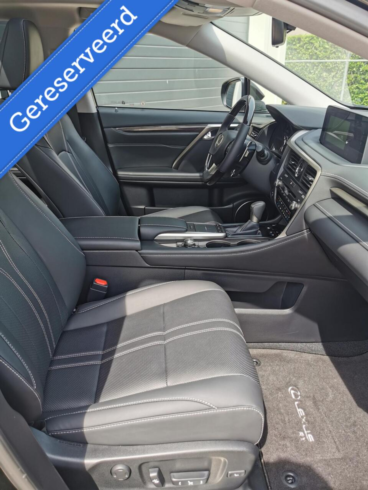 Foto van Lexus RX