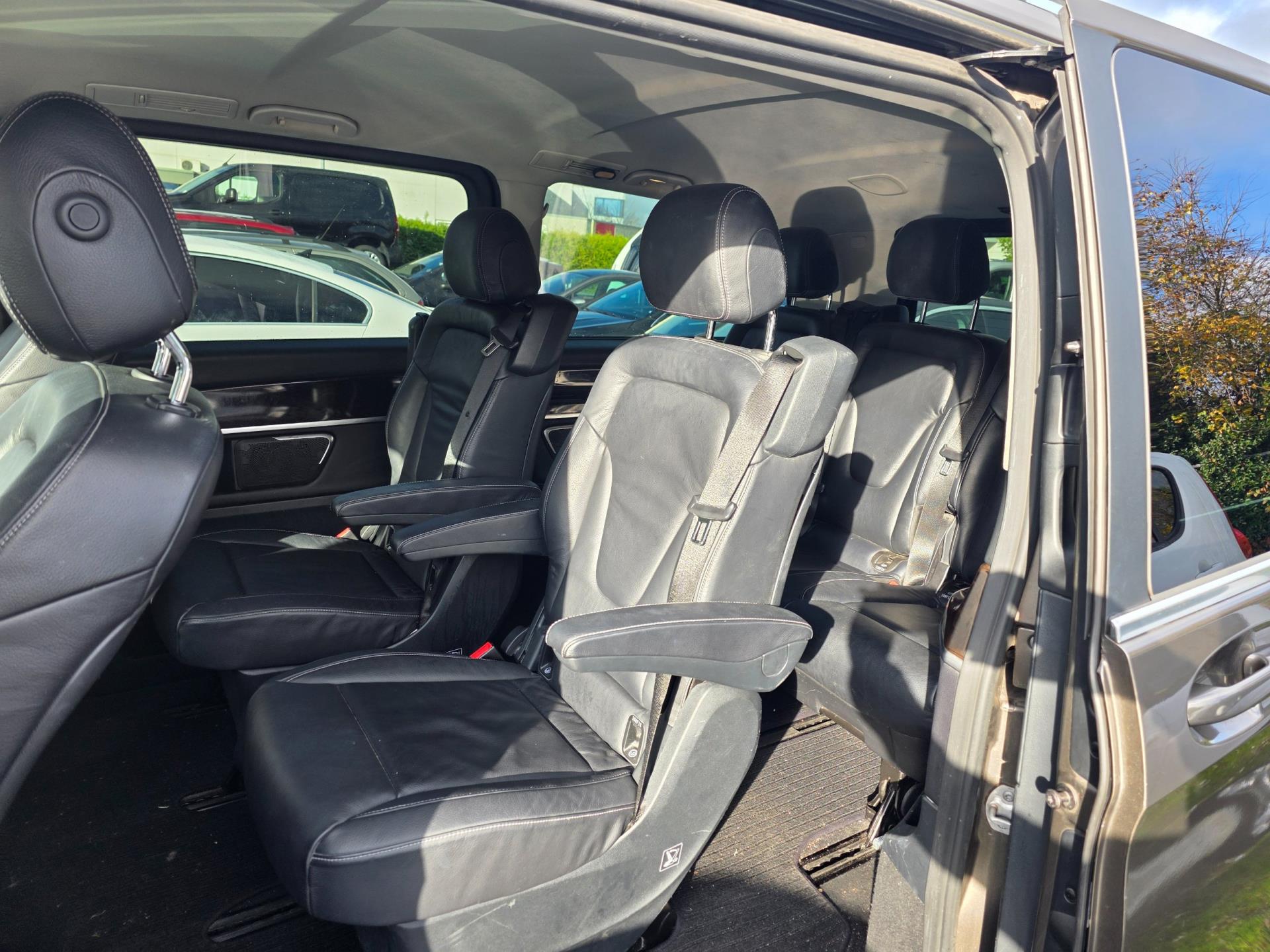 Foto van Mercedes-Benz V-klasse