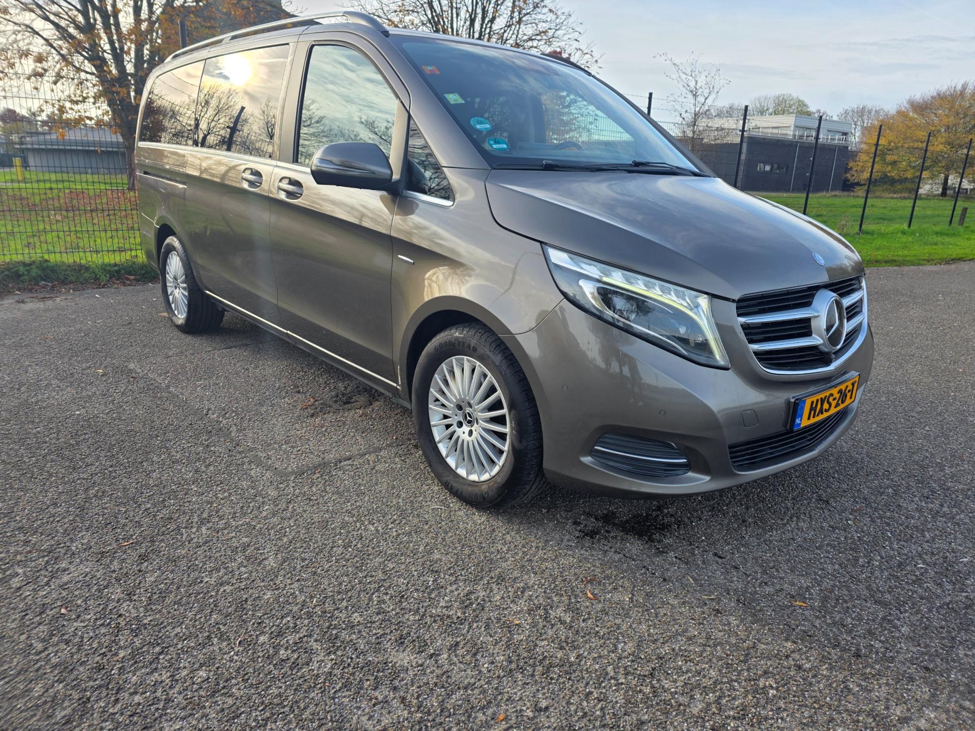 Foto van Mercedes-Benz V-klasse