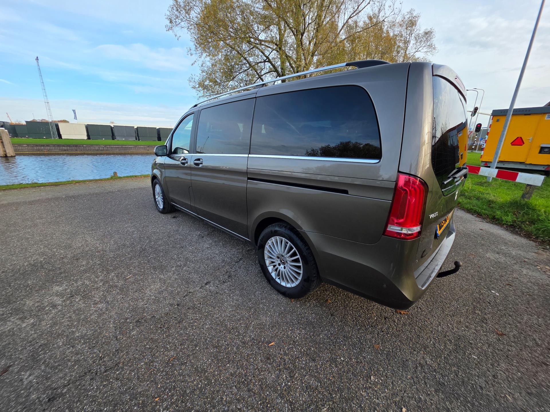 Foto van Mercedes-Benz V-klasse