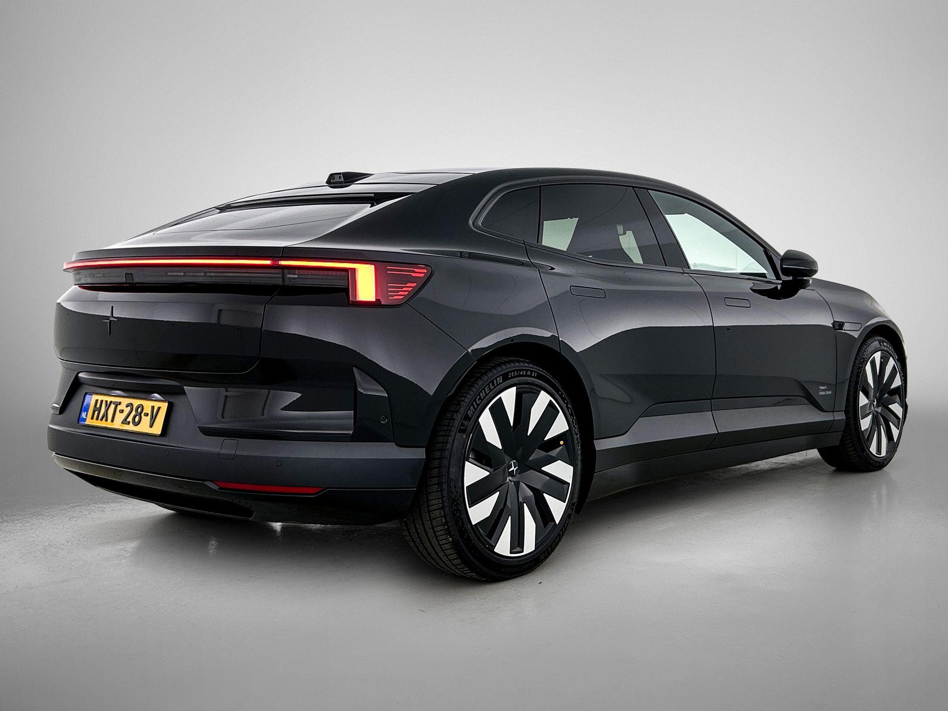 Foto van Polestar Polestar 4