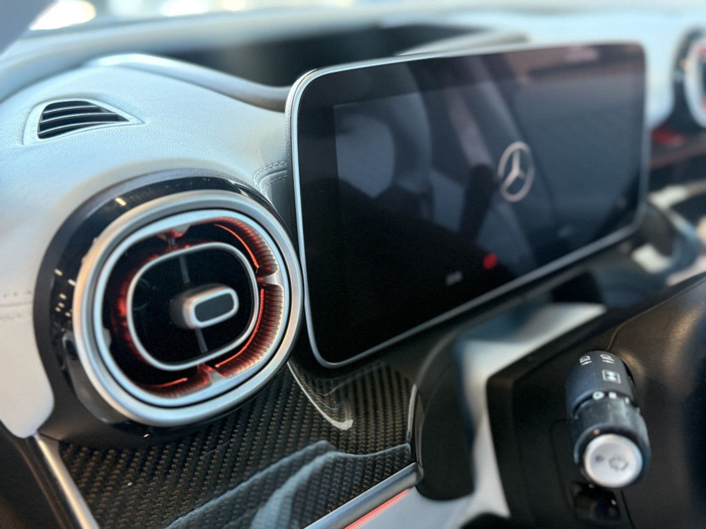 Foto van Mercedes-Benz AMG C 63 S E Performance