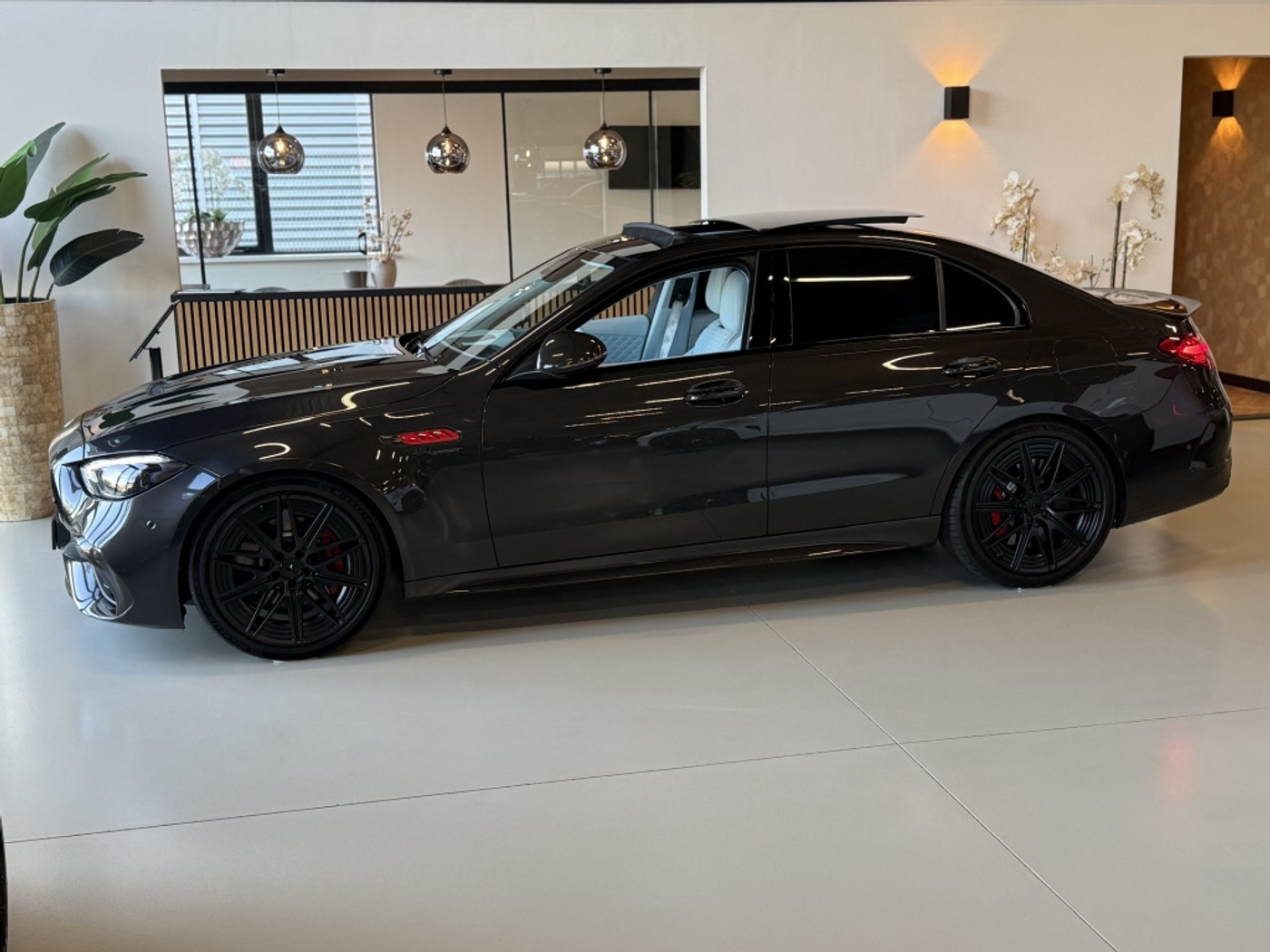 Foto van Mercedes-Benz AMG C 63 S E Performance