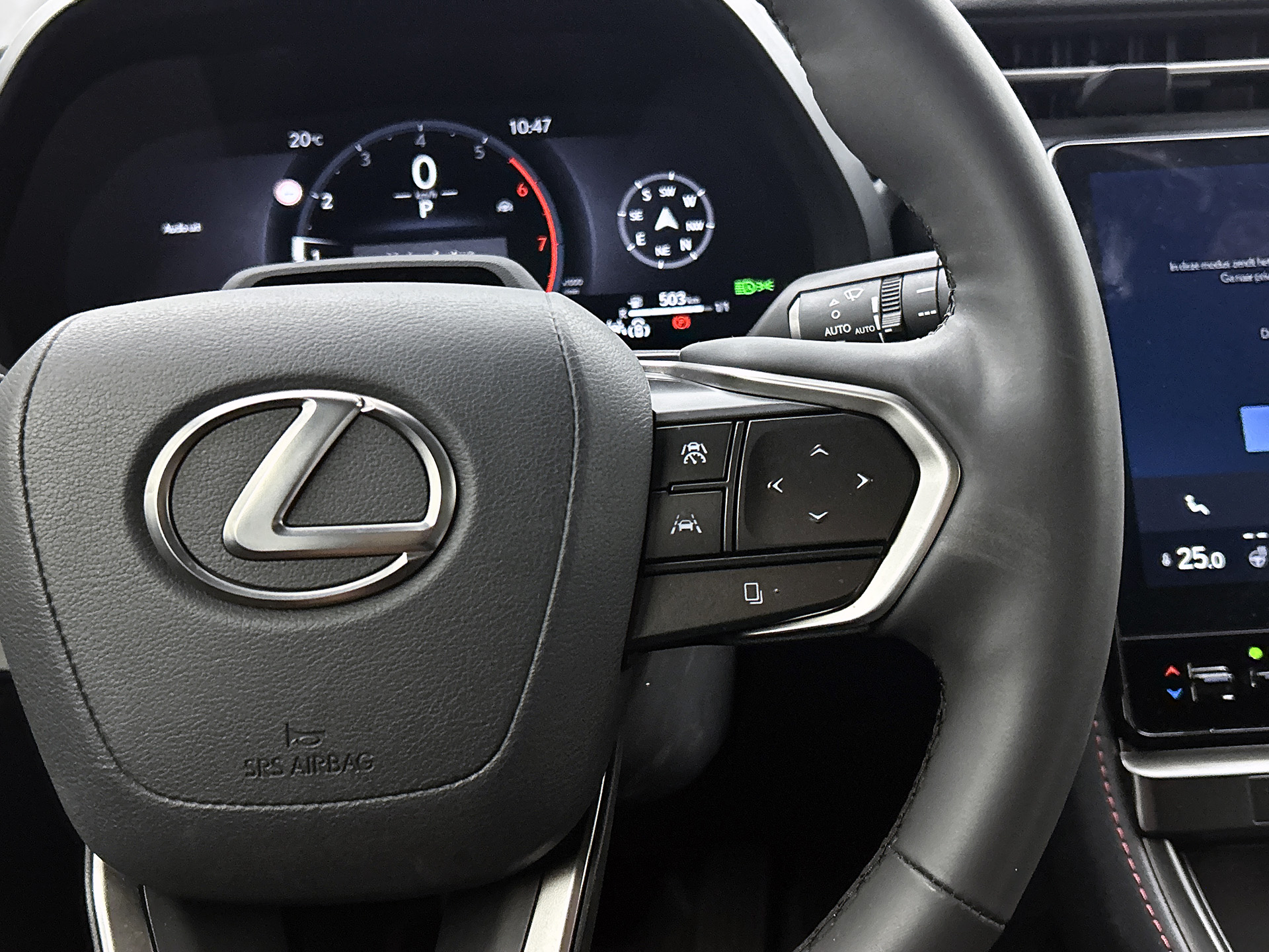 Foto van Lexus Lexus LBX