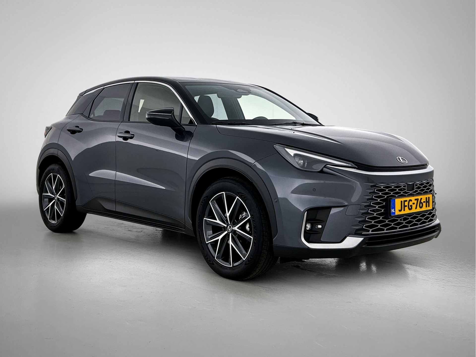 Foto van Lexus Lexus LBX