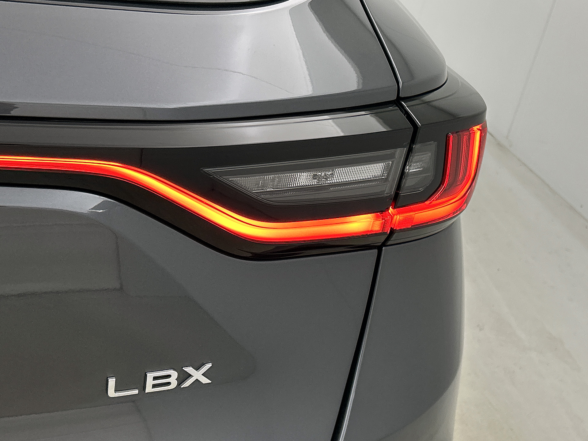 Foto van Lexus Lexus LBX