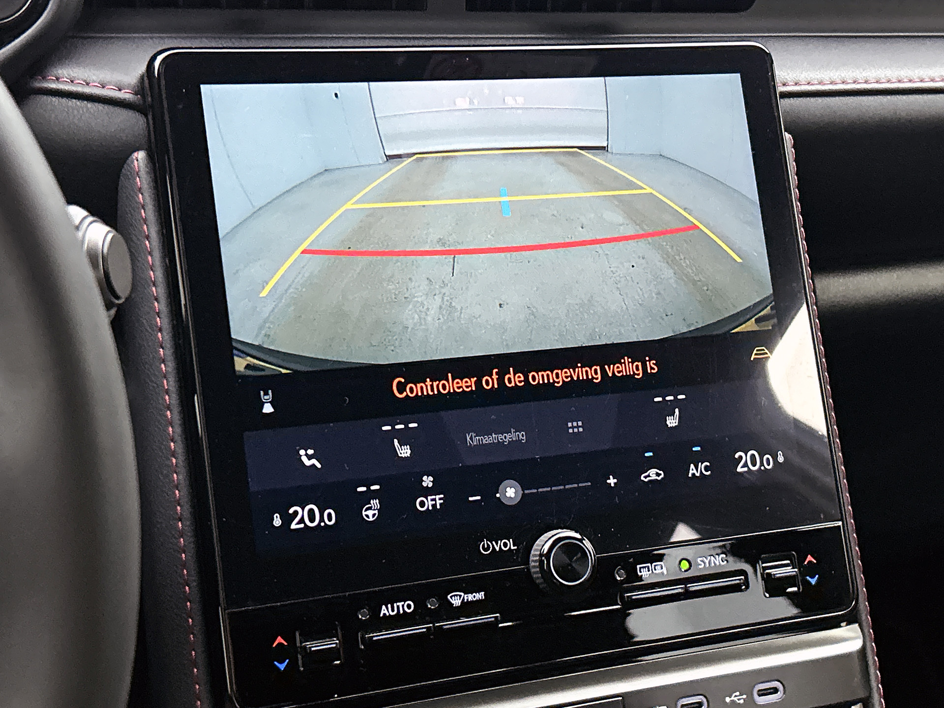 Foto van Lexus Lexus LBX