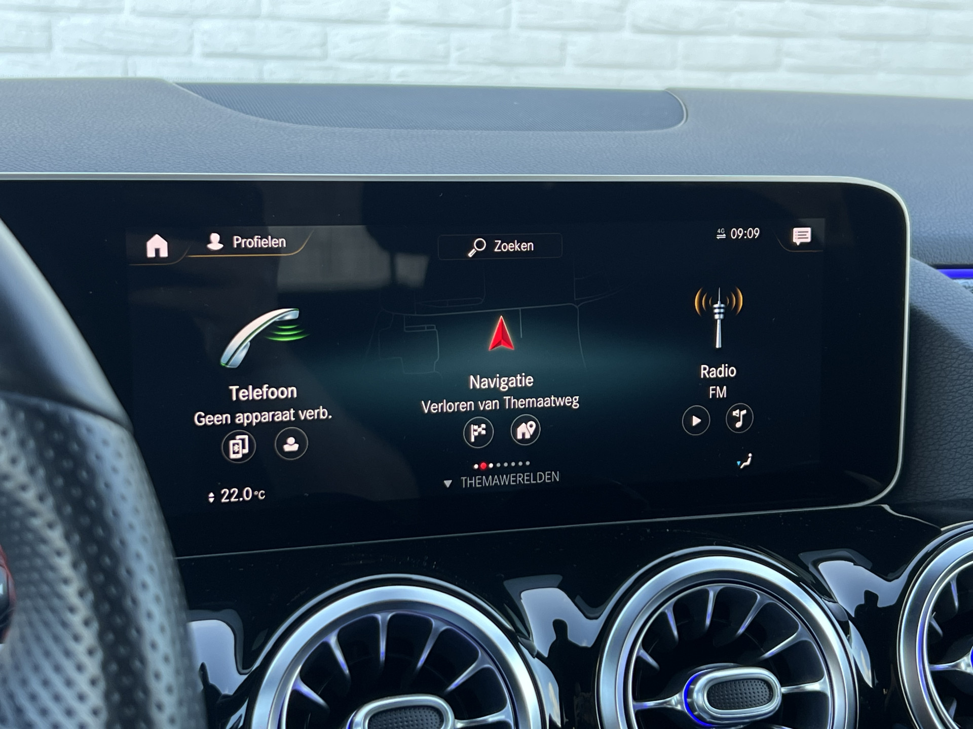 Foto van Mercedes-Benz B 200