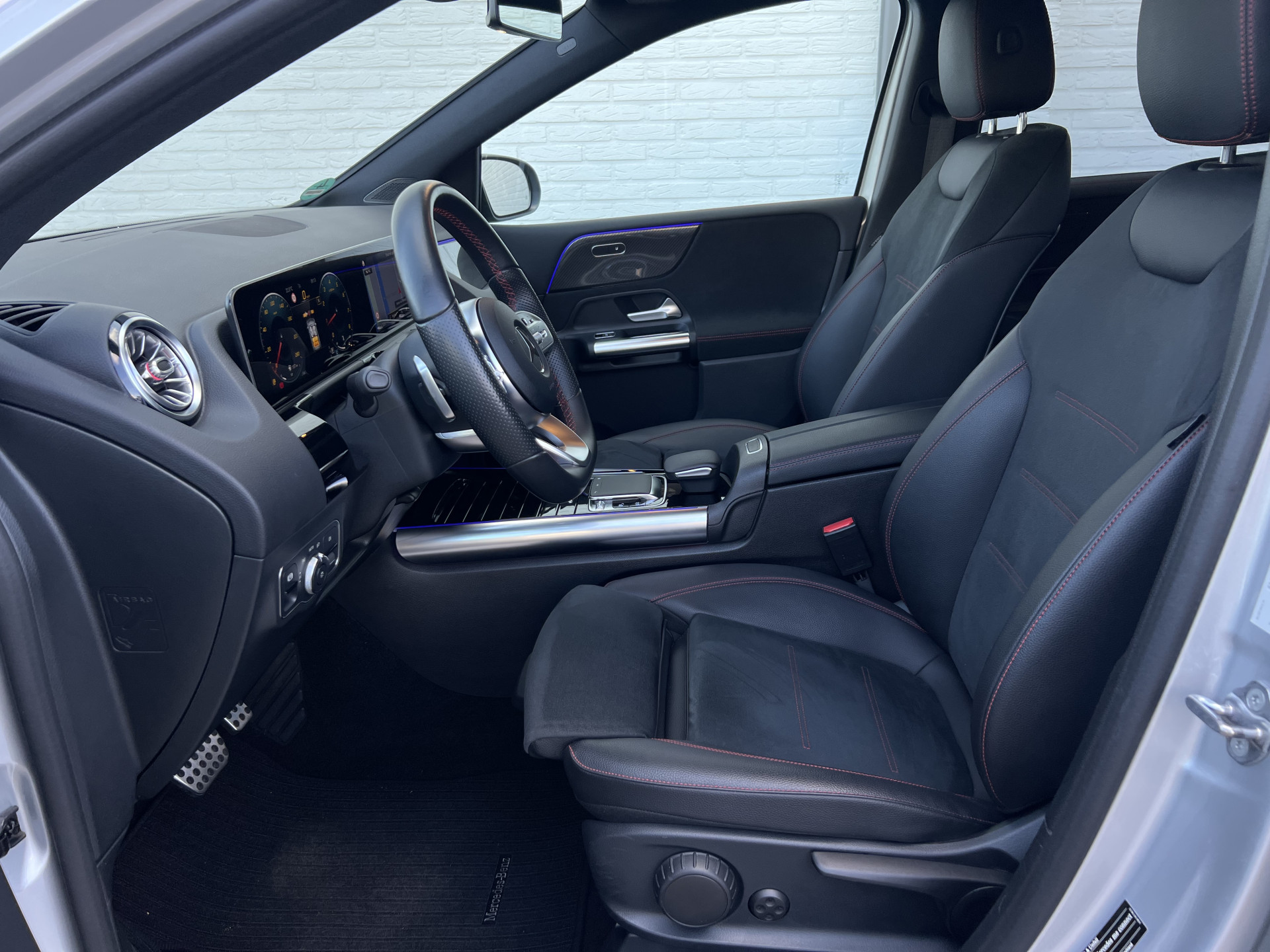 Foto van Mercedes-Benz B 200