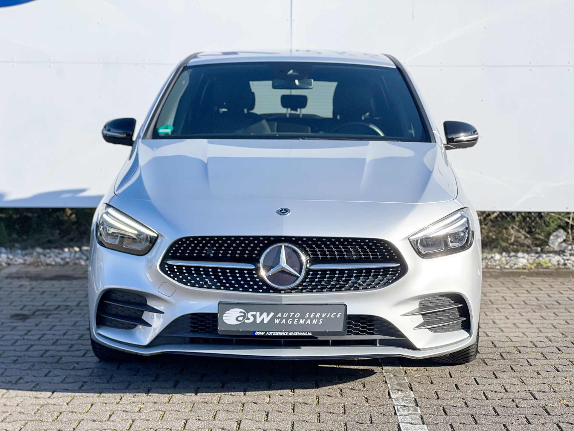 Foto van Mercedes-Benz B 200