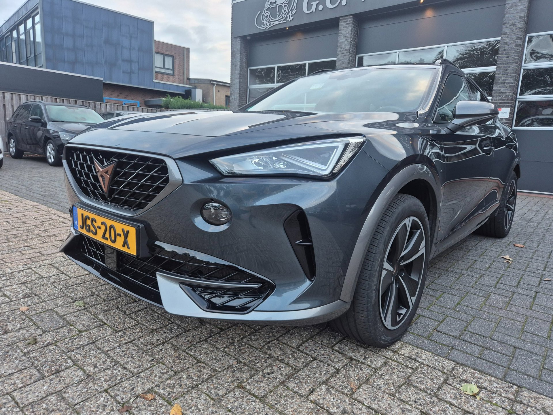 Cupra Formentor E-hybrid 1.4 e-Hybrid Business trekhaak navigatie  panodak 2021 - voorkant